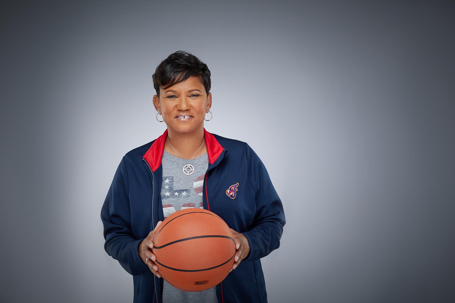 Indiana Fever | Head Coach